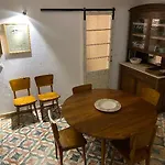 Agua E Sal - Seafront House, With Garden And Independent Suite. Holiday home