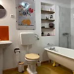 Holiday home Agua E Sal - Seafront House, With Garden And Independent Suite.