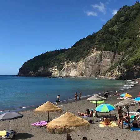 Agua E Sal - Seafront House, With Garden And Independent Suite. Holiday home