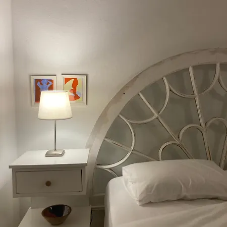 Agua E Sal - Seafront House, With Garden And Independent Suite. * Ribeira Quente