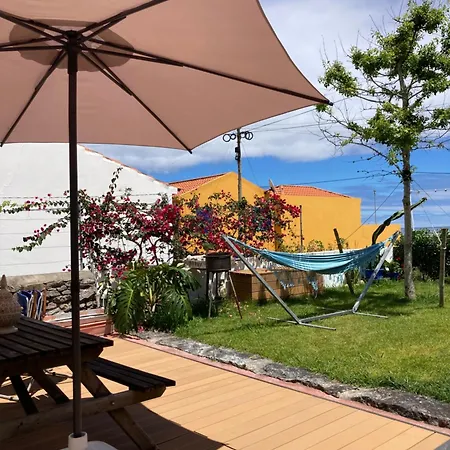 Agua E Sal - Seafront House, With Garden And Independent Suite.