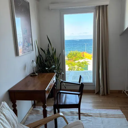 Agua E Sal - Seafront House, With Garden And Independent Suite. *